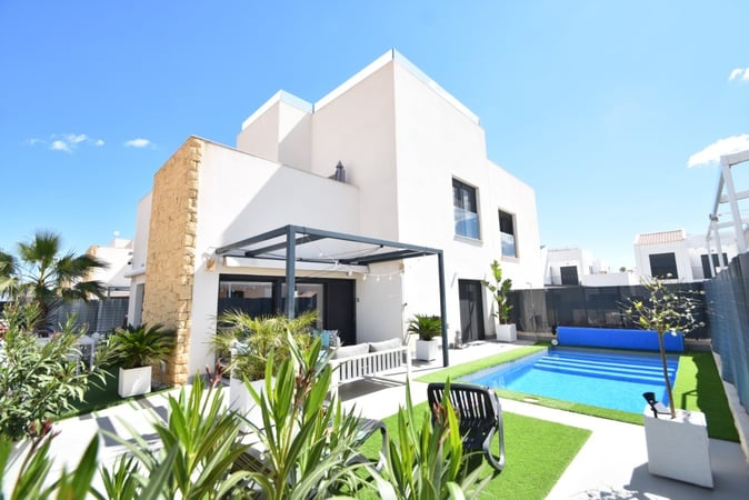 House in Rojales - view 1