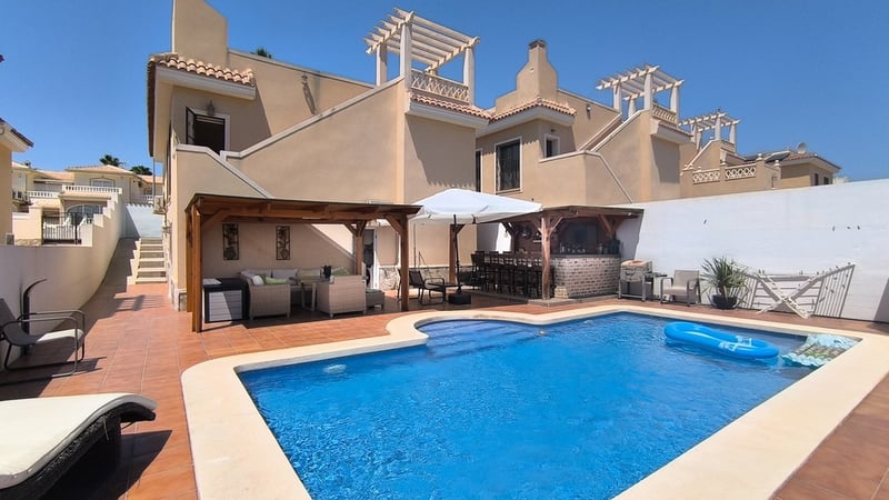 House in Rojales - view 1