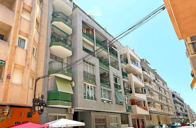 Apartment in Torrevieja - view 1