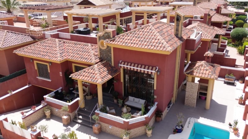 House in Rojales - view 1