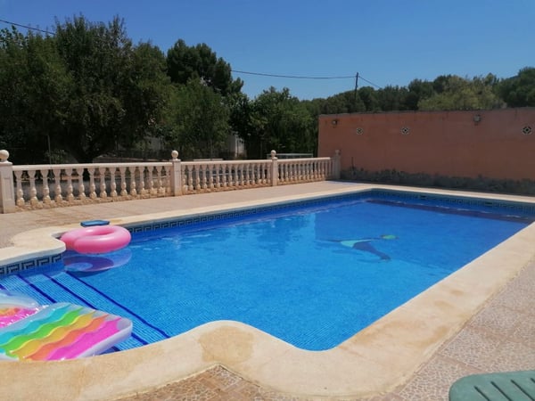 House in Hondon de las Nieves - view 1