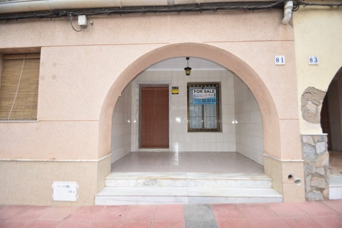 Villa in Benijofar - view 1