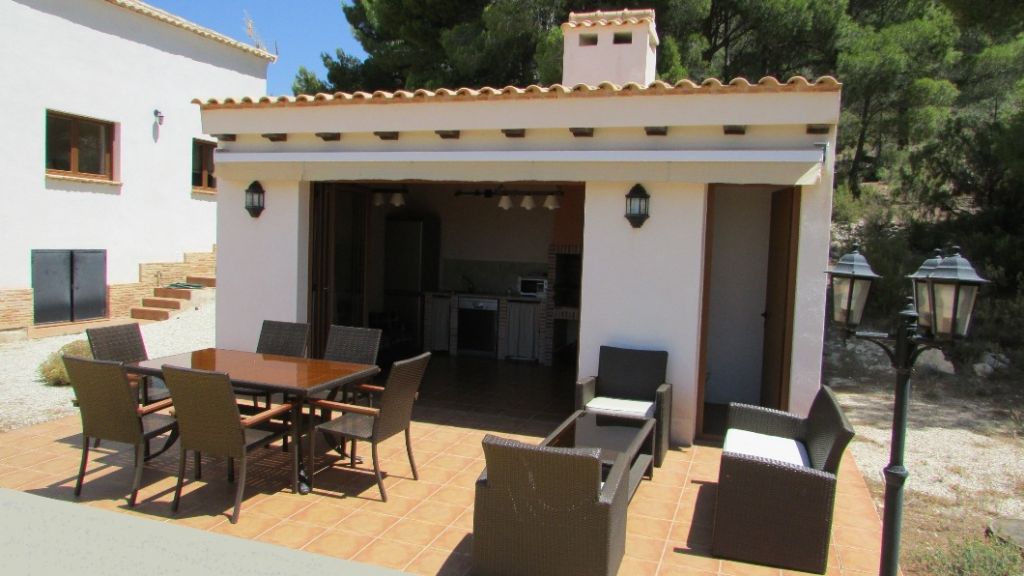 House in Castalla - Image 3