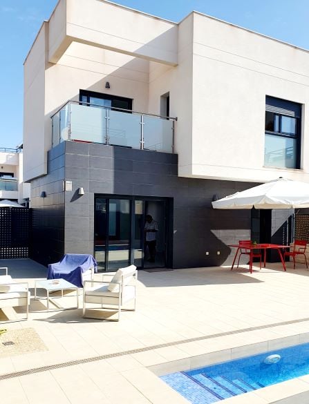 Villa in Rojales - Image 2