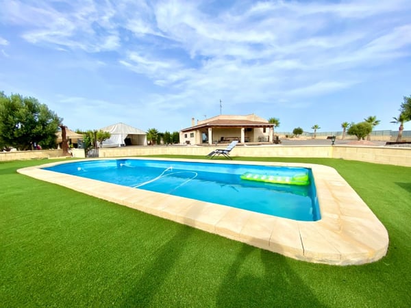 House in Elche - view 1