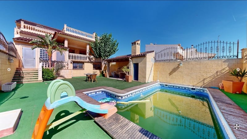 Villa in Catral - view 1