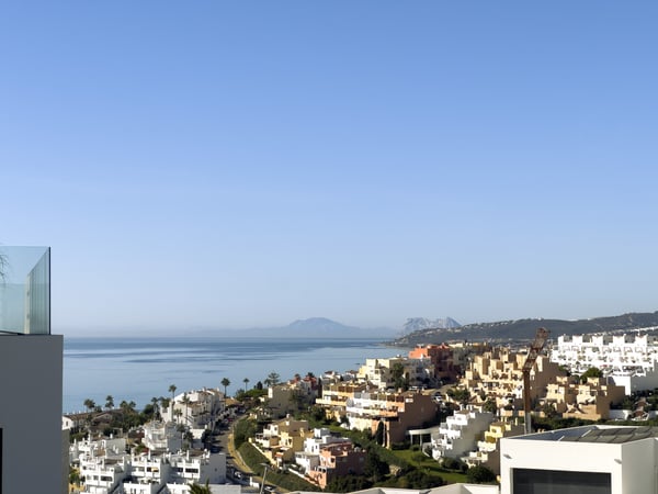 Apartment in Casares - view 1