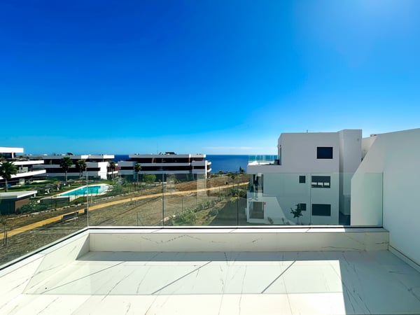Penthouse in Casares - view 1