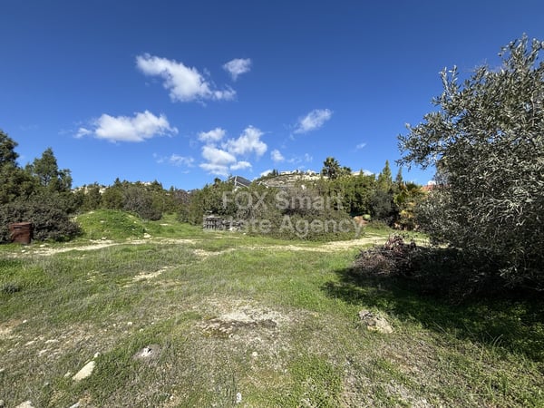 Land in Agios Tychon - view 1