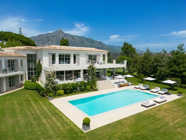 House in Atalaya Isdabe - view 1