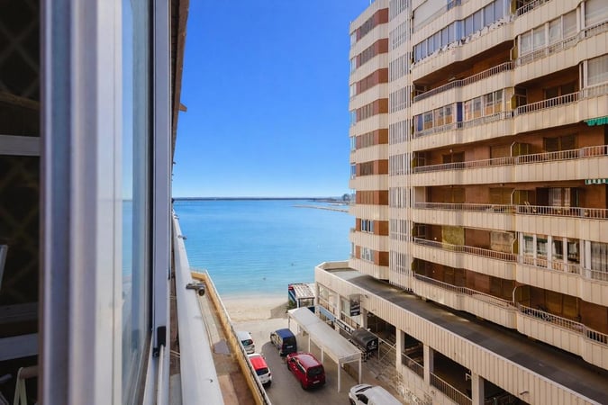 Apartment in Torrevieja - view 1