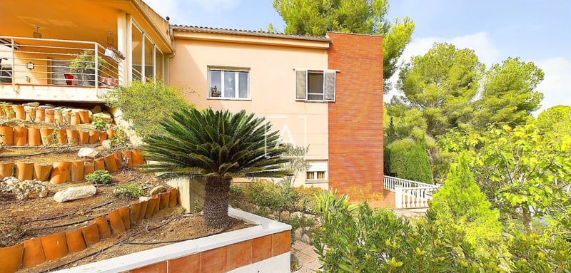 House in El Pinar de Campoverde - view 1