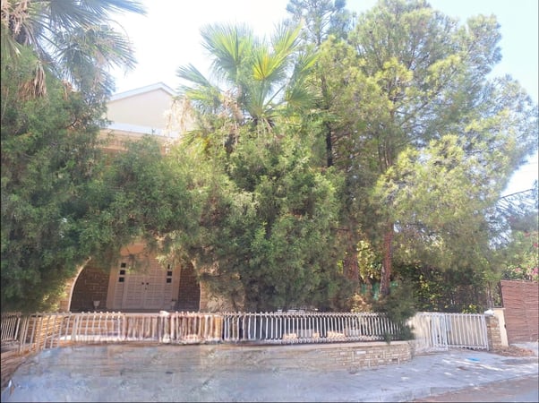 House in Petrou Kai Pavlou - view 1