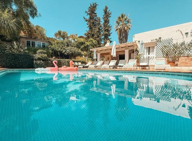 Villa in Nueva Andalucia - view 1