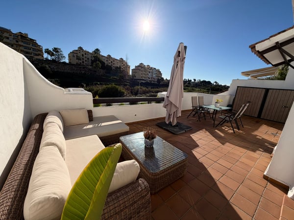 Apartment in Estepona - view 1