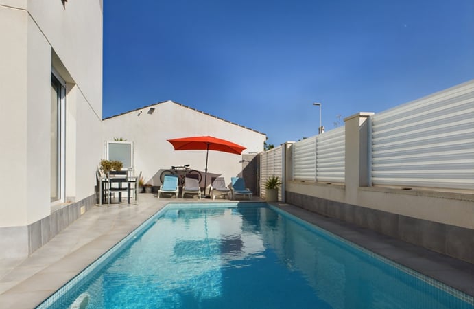 Villa in Los Alcazares - view 1