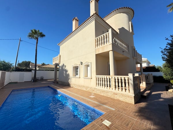 House in Cabo Roig - view 1
