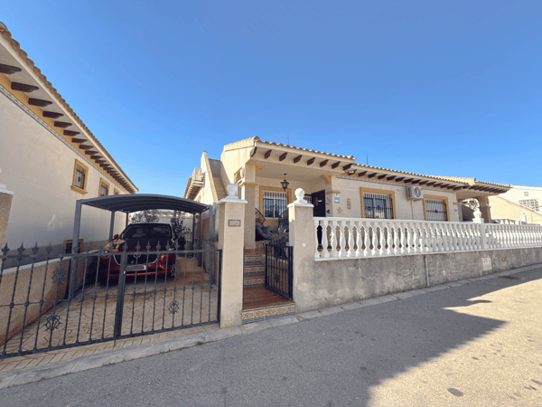 House in Cabo Roig - view 1