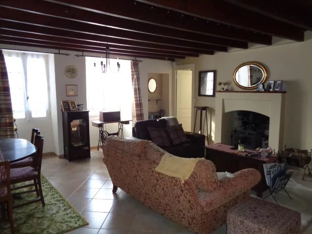 House in Paizay-Naudouin-Embourie - Image 2