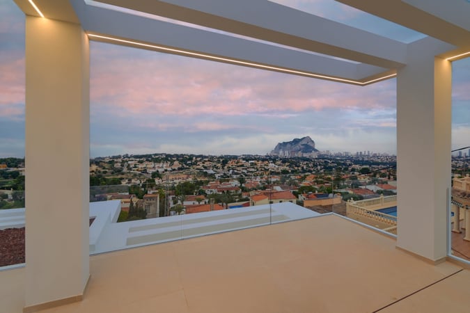 House in Calp - view 1