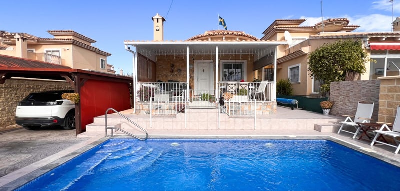 House in El Chaparral - view 1