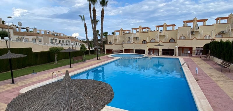 House in Villamartin - view 1