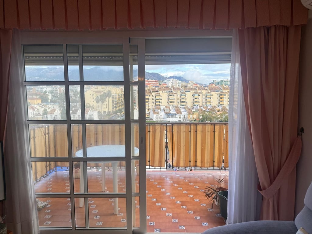 Apartment in Fuengirola - Image 3