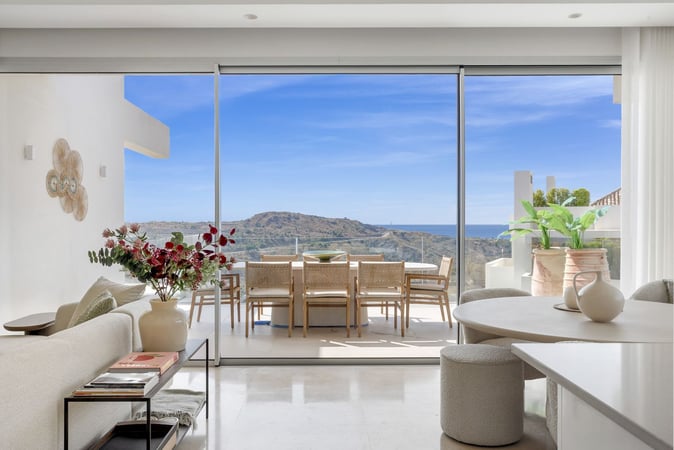 Penthouse in Benahavis - view 1