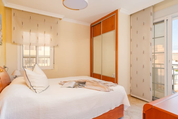 Apartment in Fuengirola - view 1