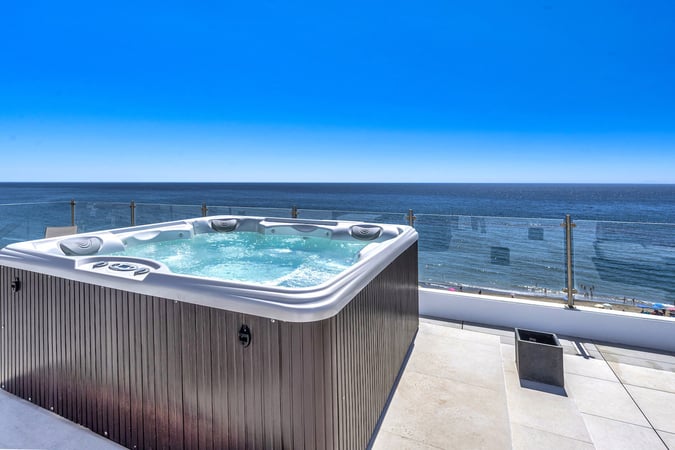 Penthouse in Estepona - view 1