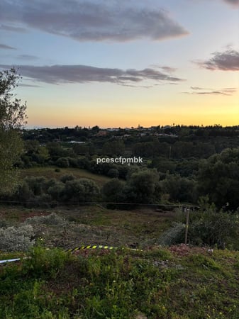 Land in Estepona - view 1