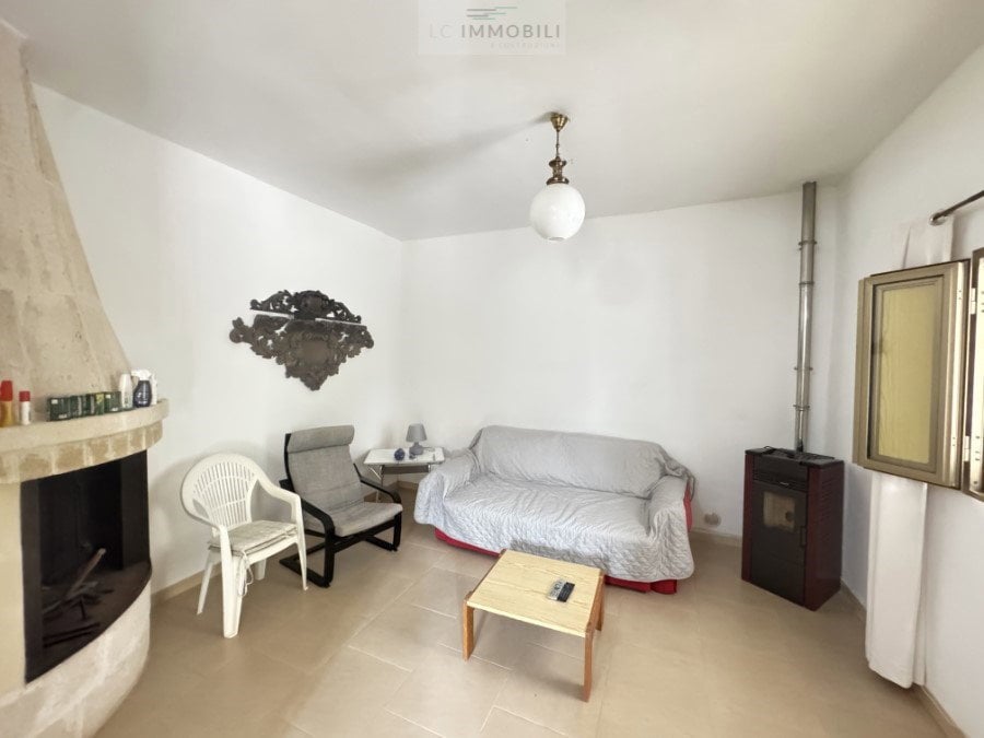 House in San Vito dei Normanni - Image 2