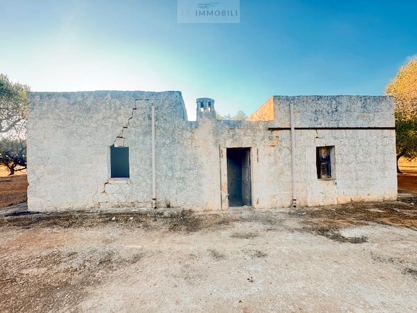 House in Carovigno - view 1