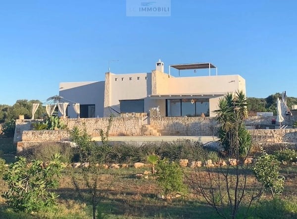 Villa in Carovigno - view 1