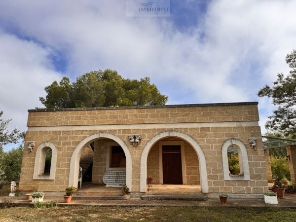 House in Carovigno - view 1