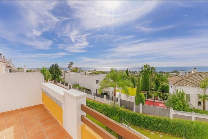 House in Marbella - view 1
