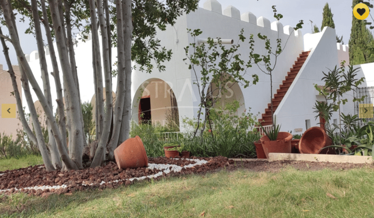 Villa in Sax - view 1