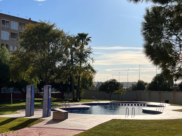 Apartment in Torrevieja - view 1