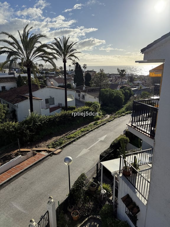 House in Calla de Mijas - Image 3