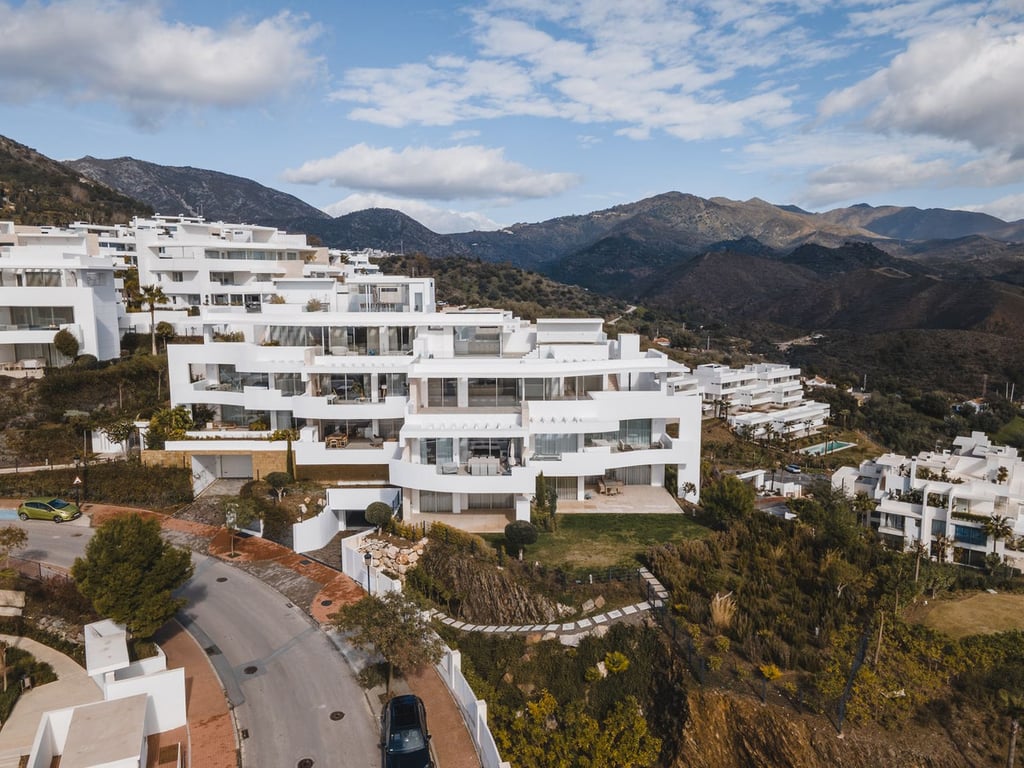 Penthouse in Ojen - Image 2