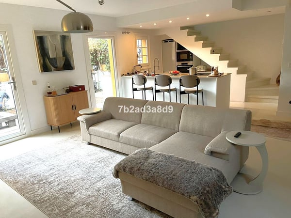 House in Guadalmina - view 1