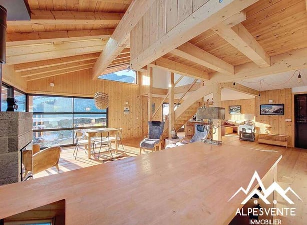 House in Le Biot - view 1