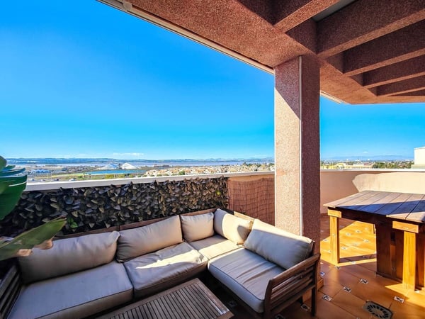Penthouse in Torrevieja - view 1