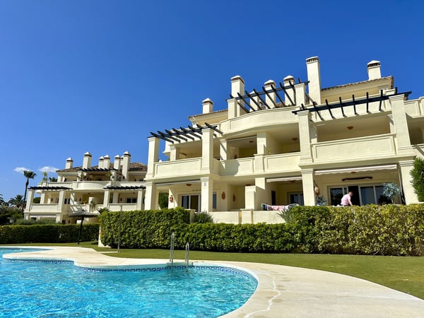 Apartment in Casares - view 1