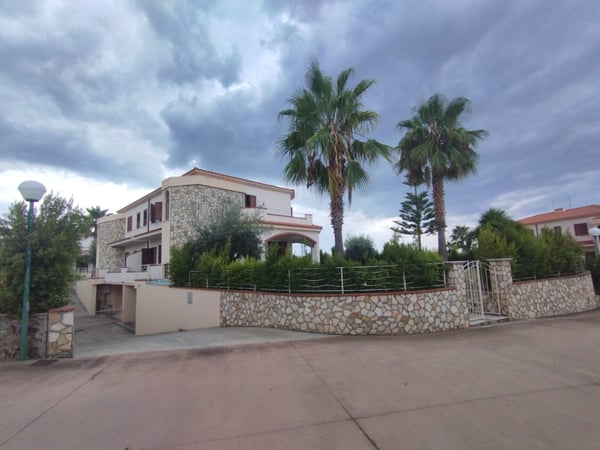 Villa in Belvedere Marittimo - view 1