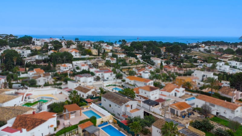 Villa in La Fustera - view 1