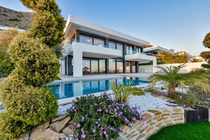 Villa in Orcheta - view 1