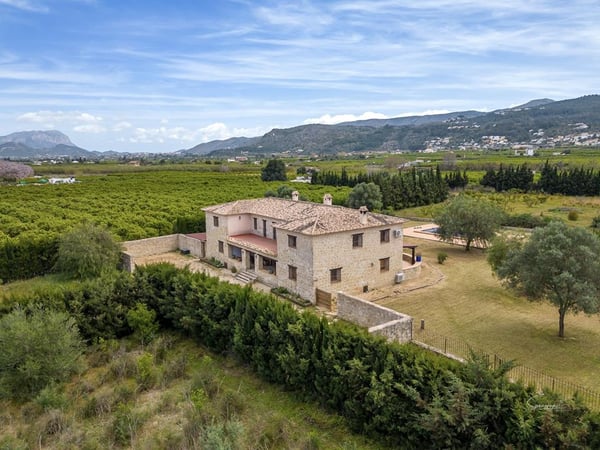 Farm, Ranch or Equestrian in Benidoleig - view 1