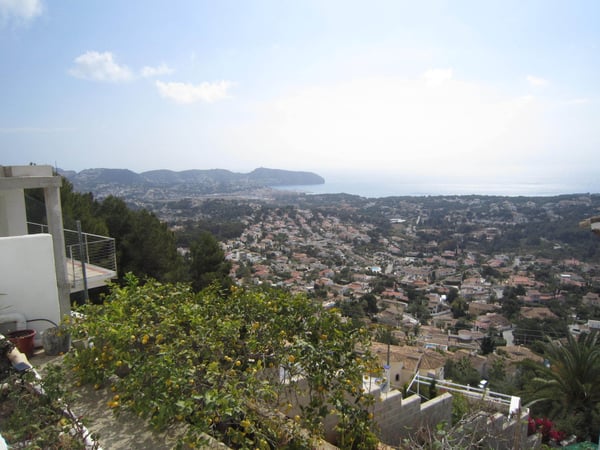 House in Moraira - view 1