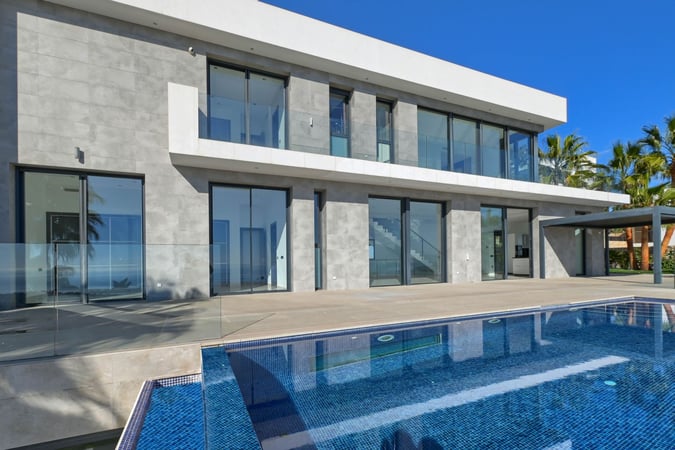 Villa in Benissa - view 1